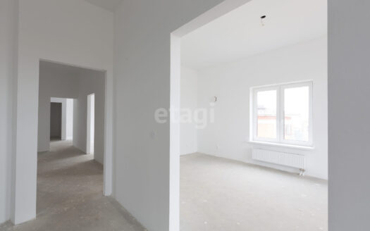 2-Zimmer-Wohnung, 56,2 m², 5. von 17 Etagen in Krasnodar direkt am Park